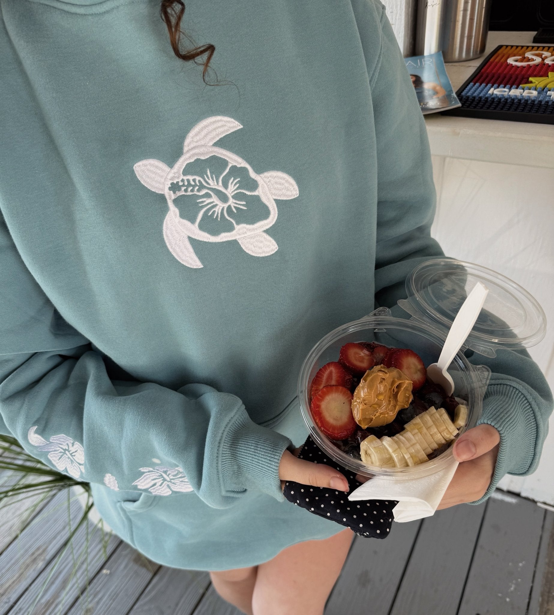 Costal Customs Hibiscus Turtle Hoodie 𓆉 - costal.customs