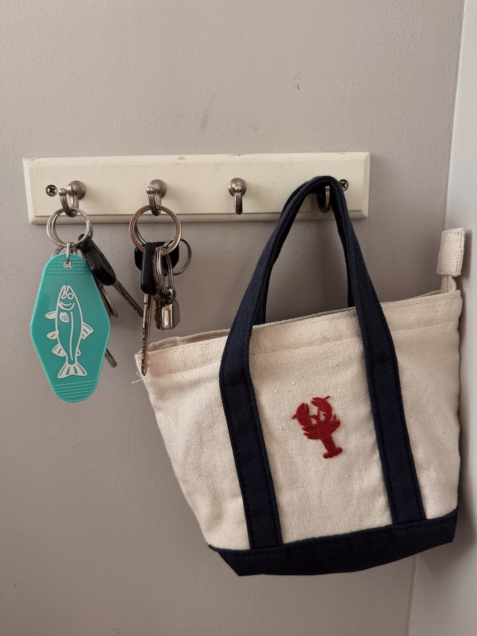 Salty Sardine Keychain - costal.customs
